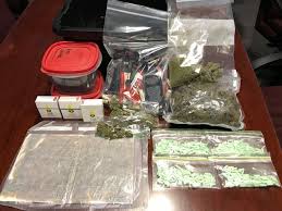 They're also packed with nasunin chemicals that improve blood flow to the brain and anthocya. Limestone County Sheriff 2 Arrested After 400 Xanax Bars Found In Home Search