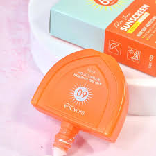 Protector Solar de Aloe Vera de Bioaqua ☀️😎 El Protector Solar Aloe Vera  60 SPF Bioaqua transforma tu piel de vulnerable y desprotegida a segura,  hidratada y fresca durante todo el día.