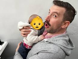 2023 Photo Dump: 1) Filming dialect things with Krista Scott at TCU 2 & 3)  Tulum and Chichen-Itza for Valentine's Day 4) Painting my sisters and I  commissioned for my parent's 50th