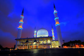 Tidak la malam sangat, tetapi shot ni pada waktu maghrib. Photography Masjid Sultan Salahuddin Abdul Aziz Shah Satu Muharram Ini Blog Dr Singa