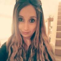 Danielle Bunn's Instagram, Twitter & Facebook