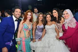 أحمد الفيشاوي يحتفل بذكرى زواجه الثالثة من زوجته نادية الكامل بطريقة رومانسية ويعلق بطرافة حيث يصف صمود زيجته لفترة ثلاث سنوات بالمعجزة في إشارة الى زيجاته السابقة التي لم تصمد أكثر من عام واحد. 100 ØµÙˆØ±Ø© Ù…Ù† Ø­ÙÙ„ Ø²ÙØ§Ù Ø­Ø³Ù† Ø§Ù„Ø±Ø¯Ø§Ø¯ ÙˆØ§ÙŠÙ…ÙŠ Ø³Ù…ÙŠØ± ØºØ§Ù†Ù…