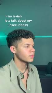 this is a way to force myself to love my insecurities! if you post your  insecurities tag me so i can see your beautiful faces #foryou #fyp