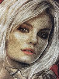 Thrashed Vintage Skull Paita Rose Full Print Tee