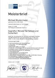 Auch für diejenigen, die sich auf die sachkundeprüfung nach § 34a gewo vorbereiten, gibt es was neues aus dem verlagshaus zitzmann: Ihk Geprufter Meister Fur Schutz Und Sicherheit Kaufen Sachkundeprufung Berufszertifikate Diplome