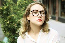 The Best Women S Eyeglasses To Revamp Your Look In 2021 Womens Glasses Eyeglasses For Women Glasses For Round Faces