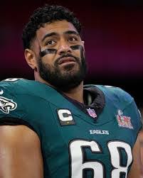 Russell Mair's Instagram, Twitter & Facebook