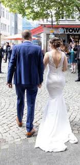 Hochzeitskleid brautkleid umstandskleid abendkleid braut standesamtkleid weiß. La Sposa Spanische Spitze Hochzeitskleid Standesamt Kleid Ivory Weiss S Kleiderkorb De