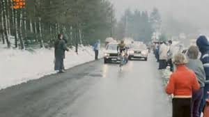 The race was extremely heavy due to the extreme weather conditions. La Neige Est Annoncee Pour Liege Bastogne Liege Ce Dimanche Souvenez Vous De L Edition De 1980 Video Le Soir