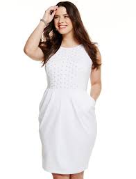 If you think that you are out of outfit ideas for clubbing (although that will no longer be true when you are done reading this article!) just. White Party Outfit Ideas Plus Size