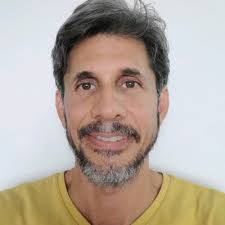 Con fe, amor y constancia los sueños se hacen realidad. BOM-BOM  Chocolatería