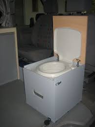 reservoir chasse d eau porcher toilette chimique lidl