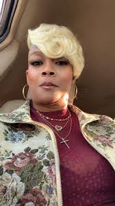 Veronica Barnhill's Instagram, Twitter & Facebook