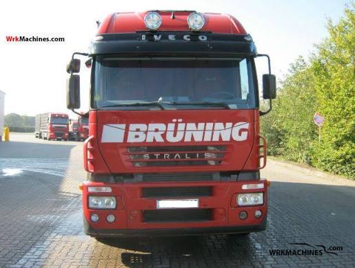 Iveco AT190S27/P-2004 Cab & Chassis Truck