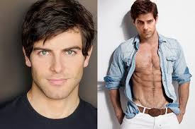 Crooked smile, so cute and sweet❤️❤️❤️❤️❤️❤️