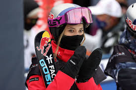 Having already earned her first world cup victory at the fis freeski world cup at. Eileen Gu Biography Family Us China Switch Race And Gender Advocacy And Becoming Beijing 2022 Winter Games Poster Girl South China Morning Post