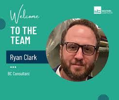 Kimberly Gau's Instagram, Twitter & Facebook