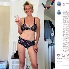 Find the perfect janni hönscheid stock photos and editorial news pictures from getty images. Janni Honscheid Spricht Auf Instagram Uber Korperhass Und Selbstliebe Stern De