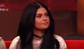 Op moederdag deelde rachel hazes een kiekje om haar 'kostbaarste bezitten' in het zonnetje te zitten. Laat Rachel Hazes Haar Dochter Nu In De Steek