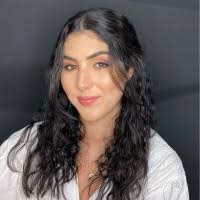 Alicia Botero's Instagram, Twitter & Facebook