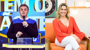 Dificilmente um texto pode ser mais ao lado de sua equipe do programa caldeirão do huck, luciano huck fez uma brincadeira em homenagem. Bi1mjtcskpxwem