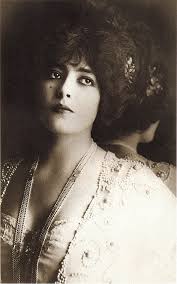 Beauties in the Edwardian Era: Top 15 Beautiful Women of the 1900s ~  Vintage Everyday