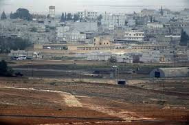 شن تنظيم داعش هجوما مفاجئا على مدينة عين العرب (كوباني) السورية التي سبق أن صمدت أمام حصار التنظيم، وقد سقط العشرات بين قتيل وجريح جراء تفجيرين انتحاريين. Ù…Ø§ Ù„Ø§ ØªØ¹Ø±ÙÙ‡ Ø¹Ù† ÙƒÙˆØ¨Ø§Ù†ÙŠ ØªØ±Ùƒ Ø¨Ø±Ø³