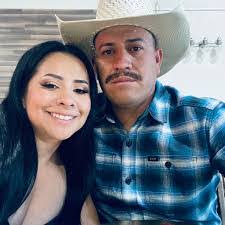 Ariana Leon's Instagram, Twitter & Facebook