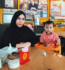 Nasi berlauk air dingin is an authentic kelantanese breakfast which you can try at kopitiam kita. Kopitiam Kita Kota Bharu Wajib Singgah Makan Roti Titab Qaseh Dalia S Blog