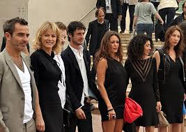 At 16 she worked nights as a waitress until she was noticed by the entourage of princess erika. Polisse Wikiwand