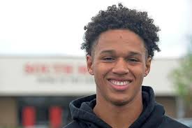 Top football prospects in Class of 2021