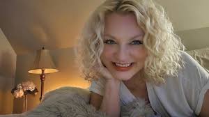 Four years after stage 4 breast cancer diagnosis, Georgia woman is now  cancer-free