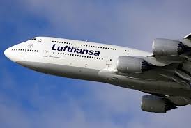 Check in on our website and choose your seat starting 30 hours before the scheduled departure, and up until 1 hour before. Lufthansa Und Germanwings Schneiden Bei Airline Check Gut Ab Airliners De