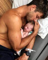 Hot Guys with Babies, Photos