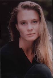 She was raised in san diego, california. Tagged Robin Wright State Of Grace Famousfix
