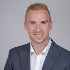 Mark Stoll's Instagram, Twitter & Facebook