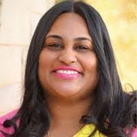 Michelle Derrick's Instagram, Twitter & Facebook