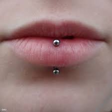 Vertical Labret Piercing By Zach Lip Piercing Vertical Labret Piercing Earings Piercings Lip Piercing Labret
