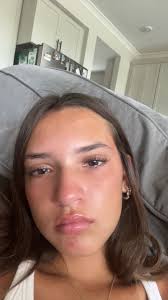 jocelyn (@udontknowme.joc)