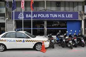 How much is the charge after discount ? Polis Kl Dimaklumkan Bahawa Balai Polis Tun H S Lee Yang Facebook