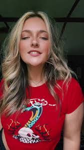 Jasmin Griffin's Instagram, Twitter & Facebook