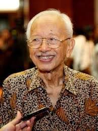 Umur 92 tahun) adalah seorang akademisi dan diplomat indonesia. Biografi Penulis Mochtar Kusumaatmadja Belbuk Com