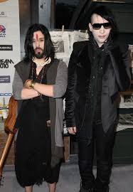 Marilyn manson (initially marilyn manson and the spooky kids) are an american rock band founded in 1989. Marilyn Manson Splits With Twiggy Ramirez After Rape Allegations Rolling Stone