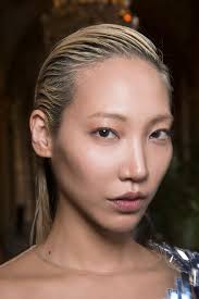 For our ladies with eyes brighter than the sky, cooler white shades will highlight your royal features and render everyone speechless. How To Dye Asian Hair Blonde