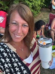 Waters Edge Boutique customer photo contest