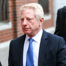 Robert Flaxman, Real Estate Mogul Convicted in 'Varsity Blues' Scandal,  Dies of Suicide