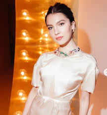 Maya Henry Bio Net Worth Dating Boyfriend Family Model Height Career Age Facts Nationality