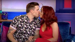 The two got married while she was pregnant with watson cole, as she wanted to get married before welcoming the second child into the family. Cole Deboer Gushes Over His Beautiful Wife Chelsea Houska After She Quits Teen Mom 2 She S Perfect Washington Dailies