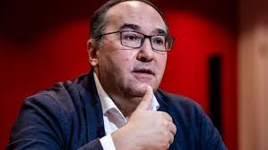 Lou et Luc Boland : « Les personnes porteuses de handicap sont beaucoup  trop invisibilisées dans notre société »