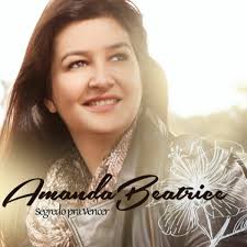 Amanda Beatrice's Instagram, Twitter & Facebook